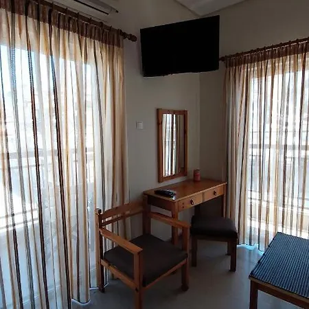 Polemarhos 9 بيت ضيافة